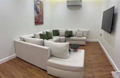 Apartment with 5 Bedrooms