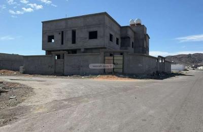 9+ Bedroom(s) Villa for Sale