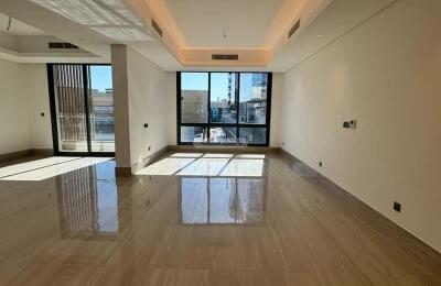 Apartment with 4 Bedrooms