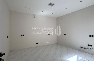 Villa 350 SQM Facing North on 15m Width Street