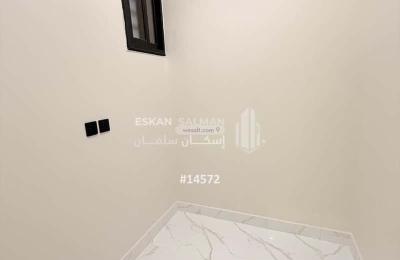 Apartment with 7 Bedrooms