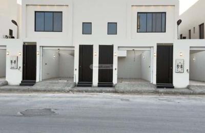 Floor 227.69 SQM with 4 Bedrooms