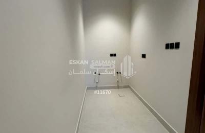 Apartment 185.52 SQM with 4 Bedrooms