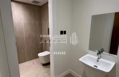 Apartment with 4 Bedrooms