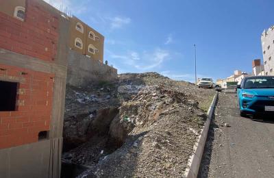 Land 450 SQM Facing North on 15m Width Street