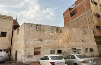 Floor 219.25 SQM with 5 Bedrooms