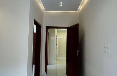 Villa 500 SQM Facing North on 20m Width Street