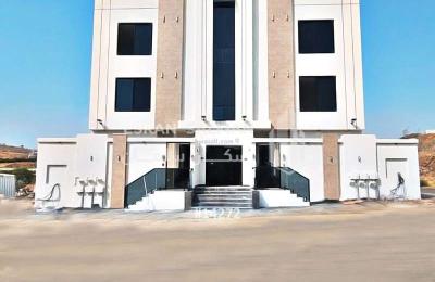 Apartment with 6 Bedrooms