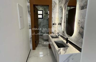 Floor 233.02 SQM with 6 Bedrooms