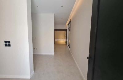 Floor 175.09 SQM with 3 Bedrooms