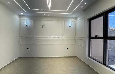 Apartment with 6 Bedrooms