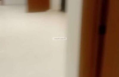 Floor 173.55 SQM with 4 Bedrooms