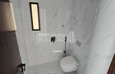 Floor 315 SQM with 6 Bedrooms