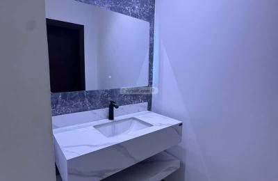 Apartment with 5 Bedrooms