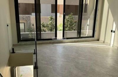 Villa 337.5 SQM Facing North with 6 Bedrooms