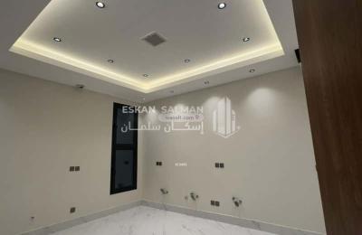 Floor 179.68 SQM with 5 Bedrooms