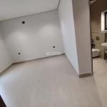 Apartment with 4 Bedrooms