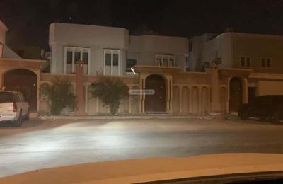 Villa 500 SQM Facing South on 20m Width Street