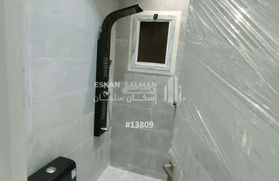 Floor 204.88 SQM with 5 Bedrooms