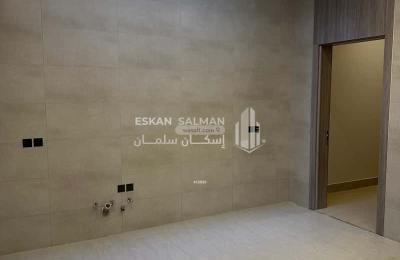 Floor 175.53 SQM with 6 Bedrooms