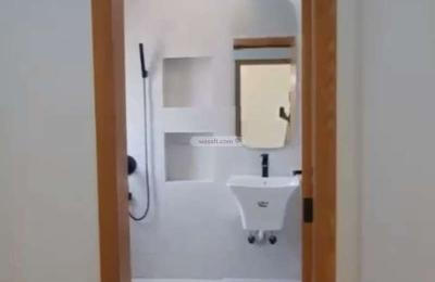 Apartment with 6 Bedrooms