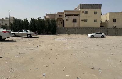 Land 1160 SQM Facing South West on 30m Width Street