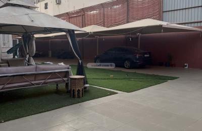 Villa 676 SQM Facing East on 16m Width Street