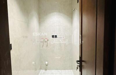 Apartment with 4 Bedrooms