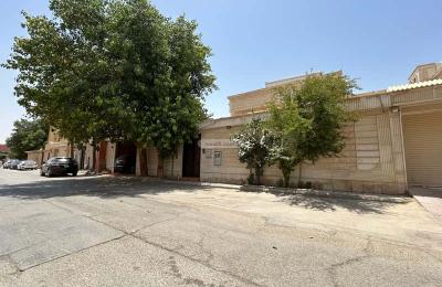 Villa 532 SQM Facing South on 12m Width Street