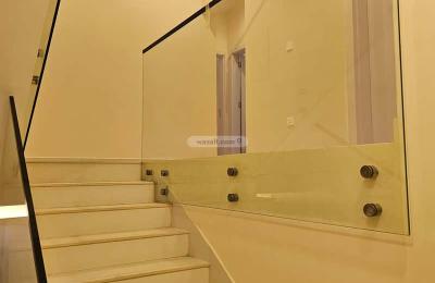 Floor 172.97 SQM with 5 Bedrooms