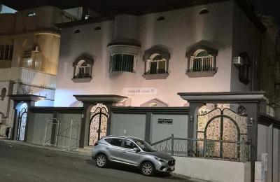 Villa 399 SQM Facing North West on 15m Width Street