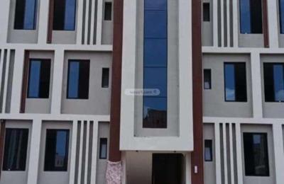 Apartment 211.92 SQM with 6 Bedrooms