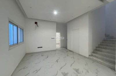 Villa 930 SQM Facing South on 30m Width Street