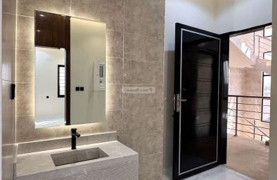 Apartment 230 SQM with 6 Bedrooms