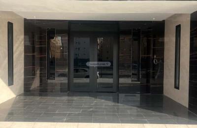 Apartment 215 SQM with 6 Bedrooms