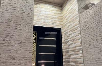 Apartment with 7 Bedrooms