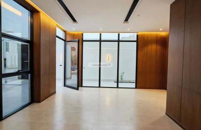Villa 300 SQM Facing South on 15m Width Street
