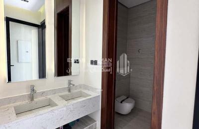 Apartment with 9 Bedrooms