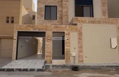 Villa 364 SQM with 1 Apartment Facing East