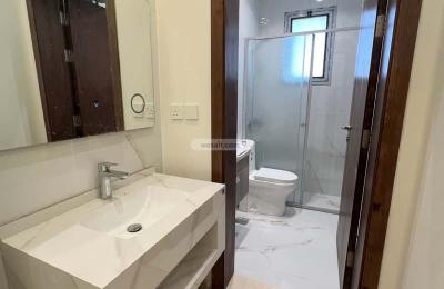 Apartment 694.53 SQM with 4 Bedrooms