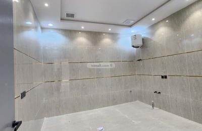 Floor with 5 Bedrooms