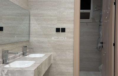 Apartment with 4 Bedrooms