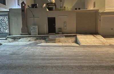 Rest House 240 SQM Facing South on 20m Width Street