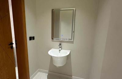 Apartment with 4 Bedrooms