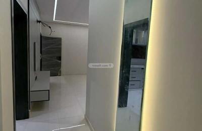 Apartment with 6 Bedrooms