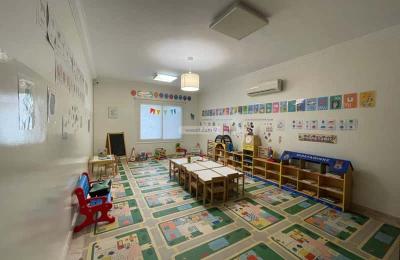 Villa 10183 SQM Facing South with 5 Bedrooms