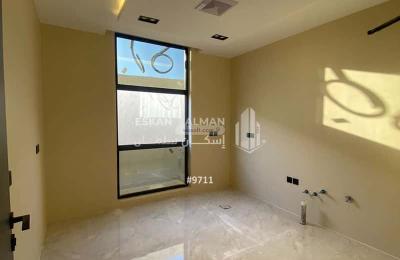 Apartment 149.59 SQM with 4 Bedrooms