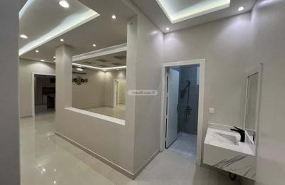 Floor 385.56 SQM with 6 Bedrooms