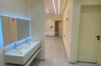 Floor with 5 Bedrooms