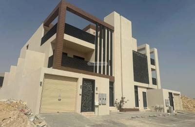 Floor 178.83 SQM with 4 Bedrooms